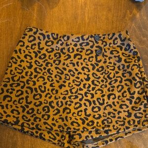 Girls Old Navy Leopard Print Skort Size Large